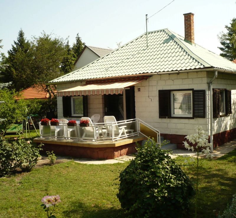 Csocsó Nyaralóház Fonyódliget - foto 1