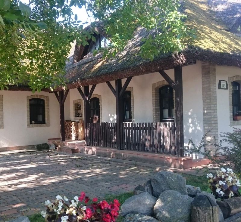 Hajóskert Vendégház Gönyű - foto 1