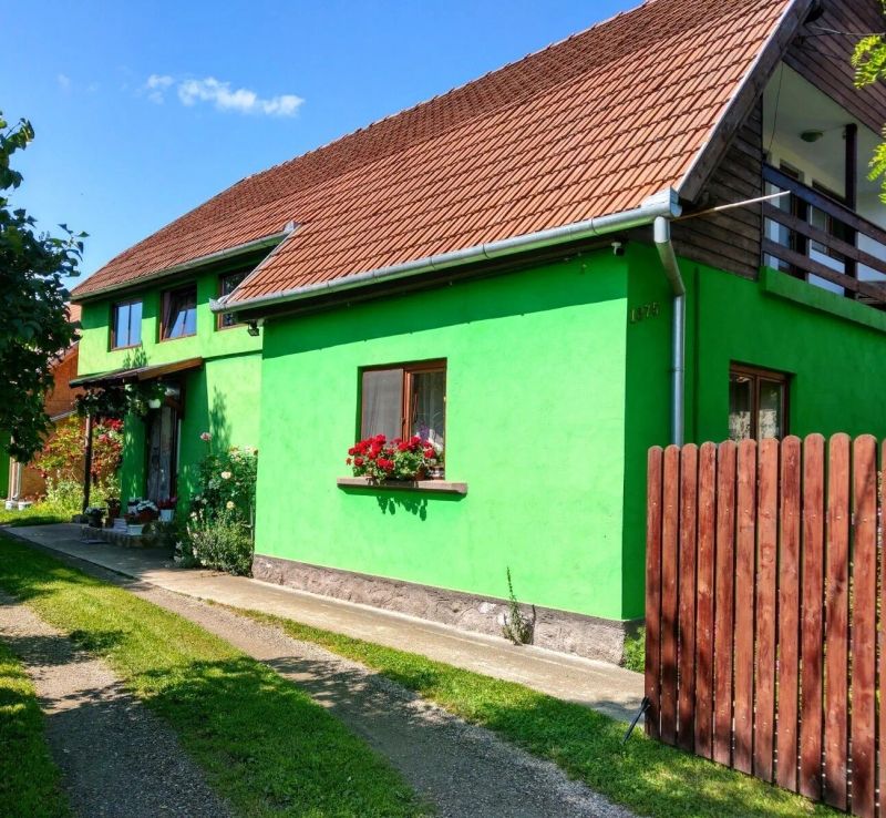 Casă de oaspeți Csergő Ildikó Lăzarea - foto 1