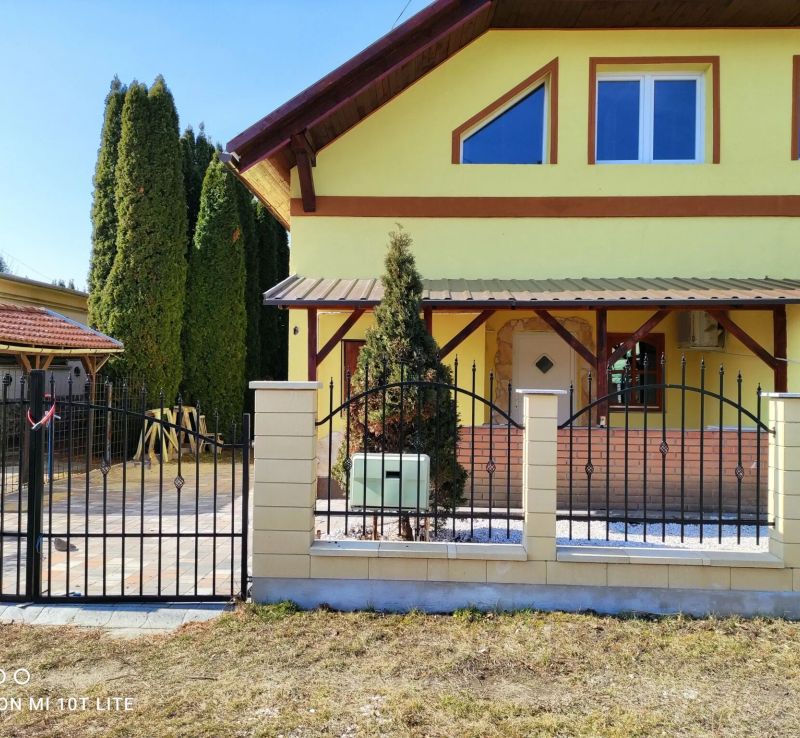 Csalogány Apartman Mezőkövesd - foto 1