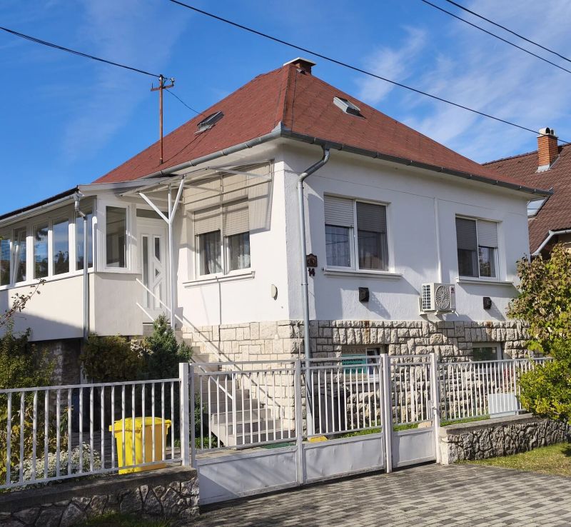 Tilla-Lak Zirc - foto 1