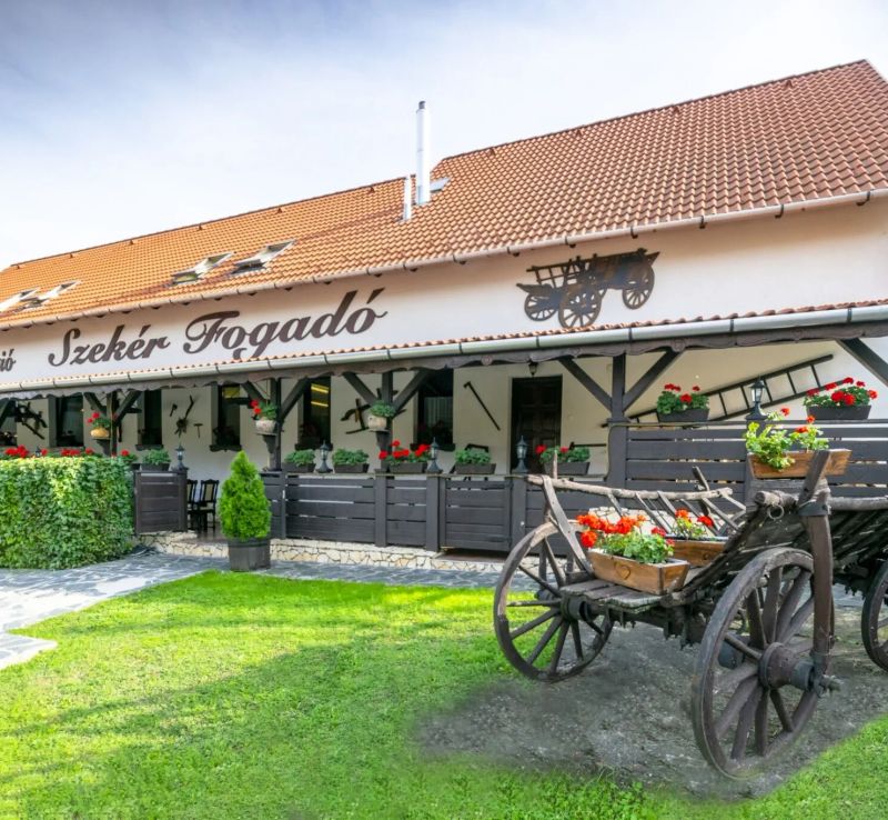 Szekér Fogadó és Étterem Bátonyterenye - foto 1