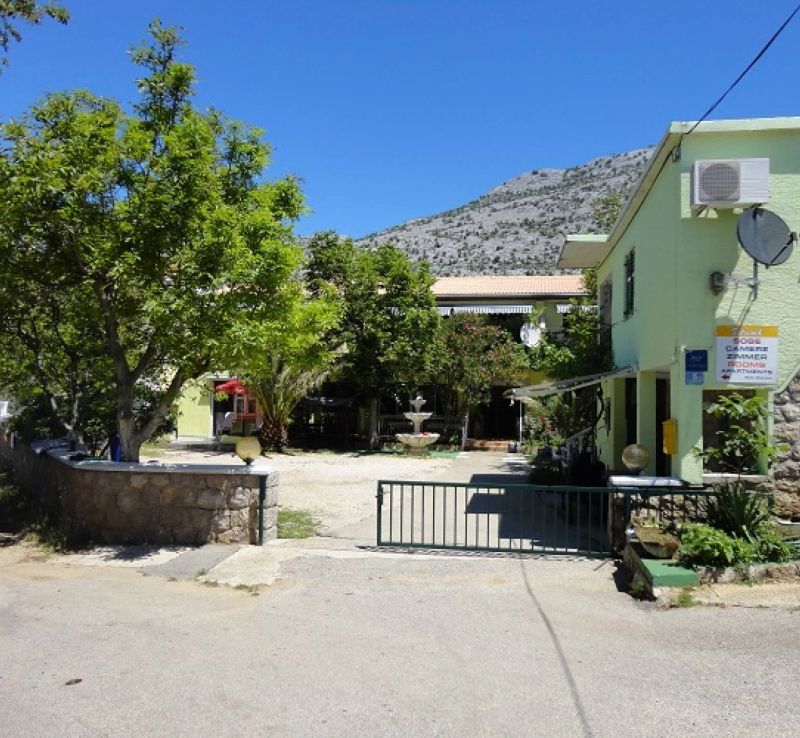 Apartmani Vitrenik Starigrad Paklenica - foto 1
