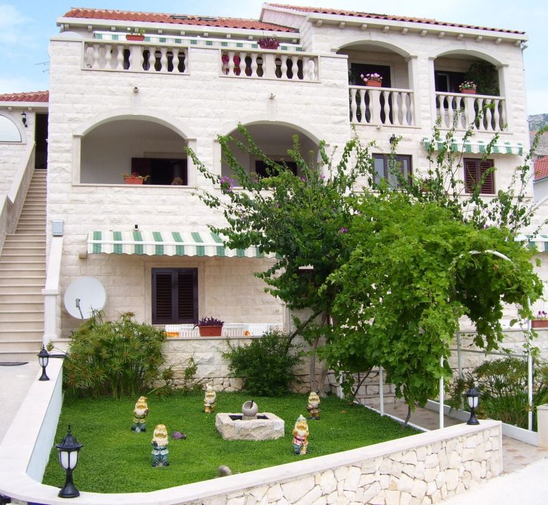 Apartments Fani Bol - foto 1