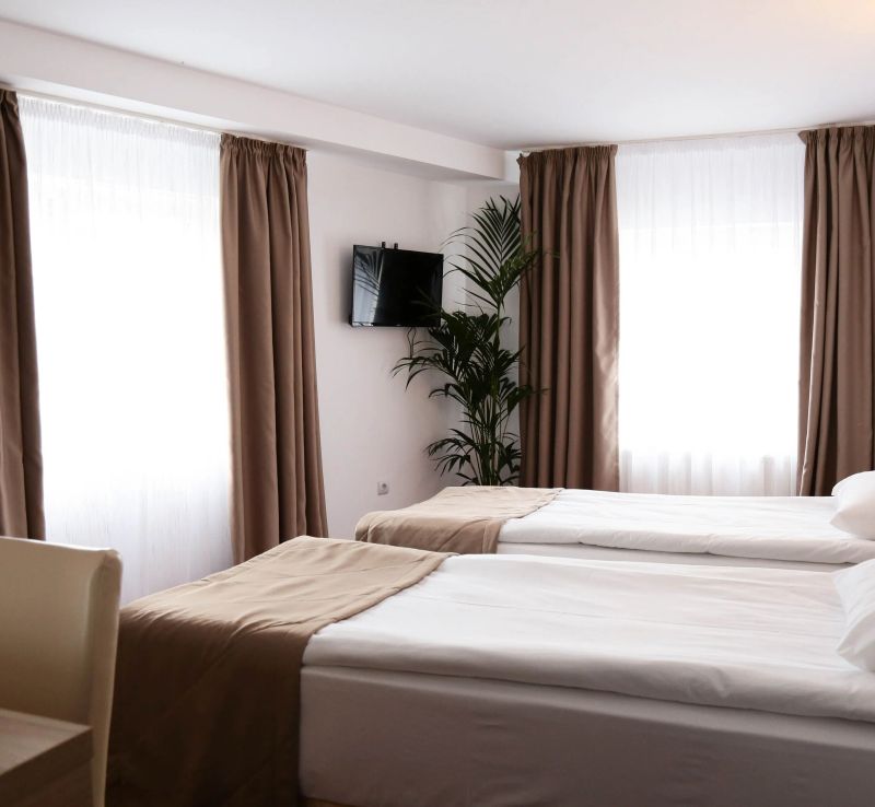 Hotel Apollonia Brașov - foto 1