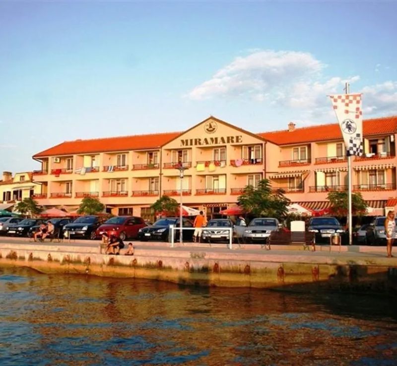 Hotel Miramare Njivice - foto 1