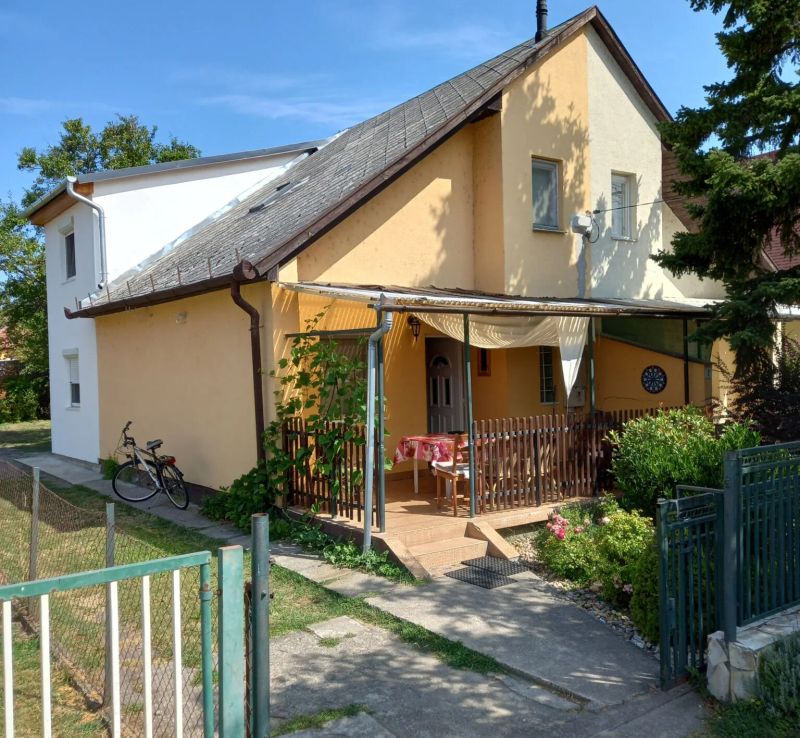 Csalogány Villa Balatonboglár - foto 1