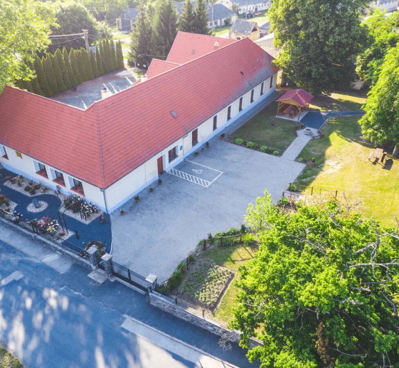 Tolnay Kúria és Vendégház Nagygörbő - foto 1