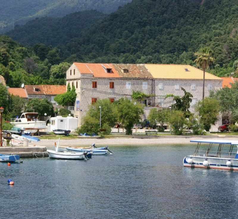 Apartments By The Sea Trstenik, Pelješac - 4511 Trstenik - foto 1
