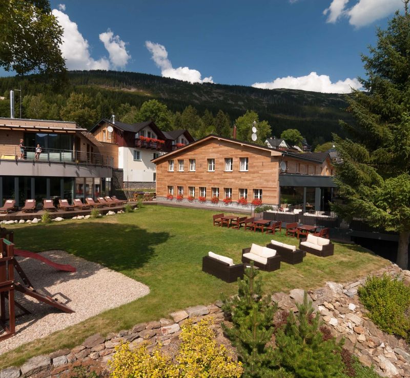 Hotel Olympie Špindlerův Mlýn - foto 1