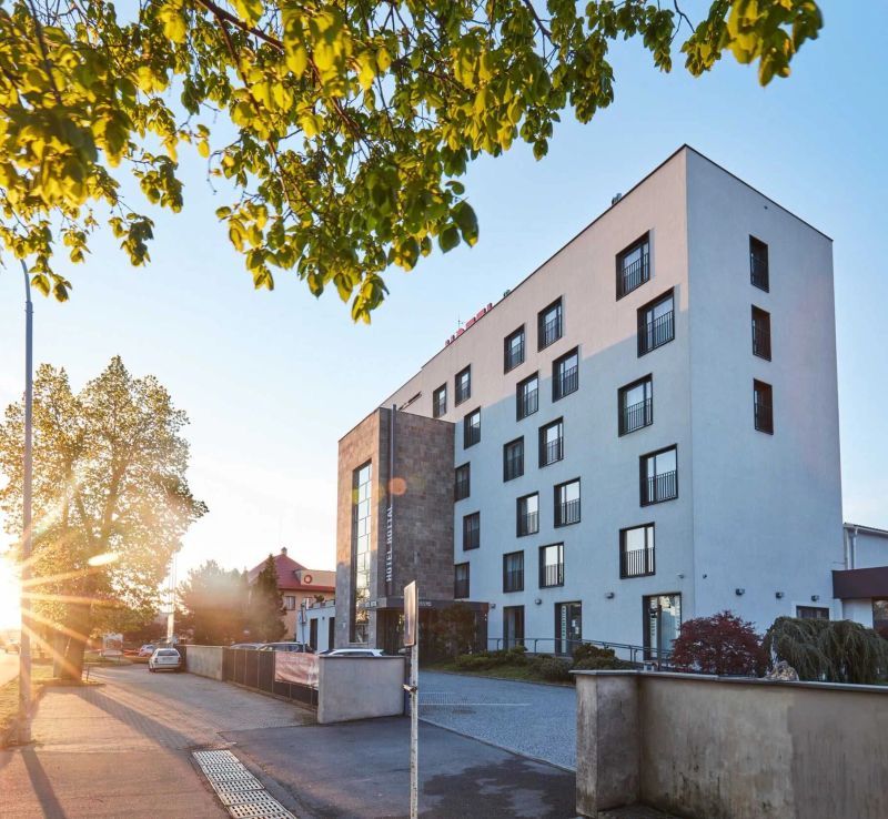 Hotel Rottal Otrokovice - foto 1