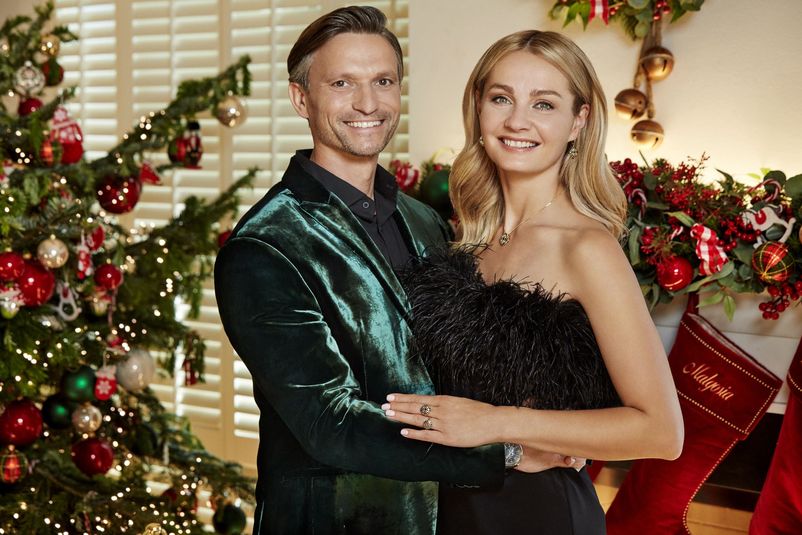 W te święta zachwyć bliskich elegancką stylizacją rodem z największych produkcji złotej ery Hollywood.
