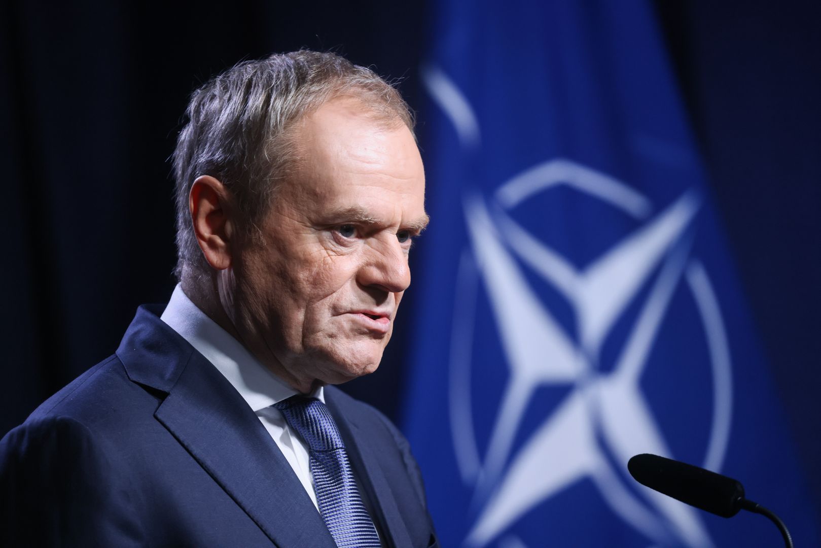 Tusk zeznaje przed sądem. "Brutalne przekroczenie wszelkich granic"