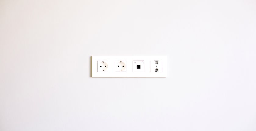 Gniazdka elektryczne - jak rozmieścić gniazdka elektryczne w domu?