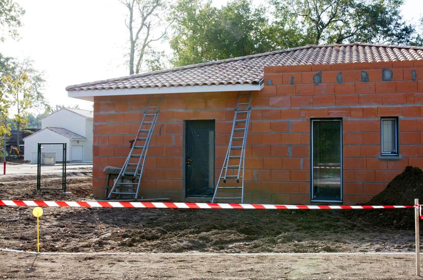 wypadek na budowie domu - zdjęcie 1