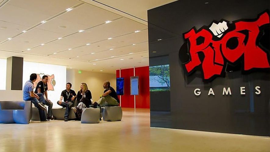 Genie Harrison będzie reprezentować pokrzywdzone pracownice Riot Games
