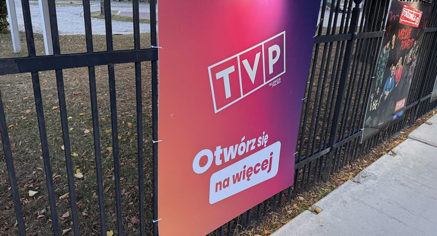 KRRiT przelewa zaległości. Ponad 23 mln zł dla Telewizji Polskiej