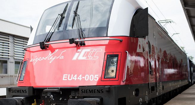 Unia Europejska chce pełnego zwrotu za bilety w opóźnionych pociągach. „Przepisy mało motywujące dla PKP”