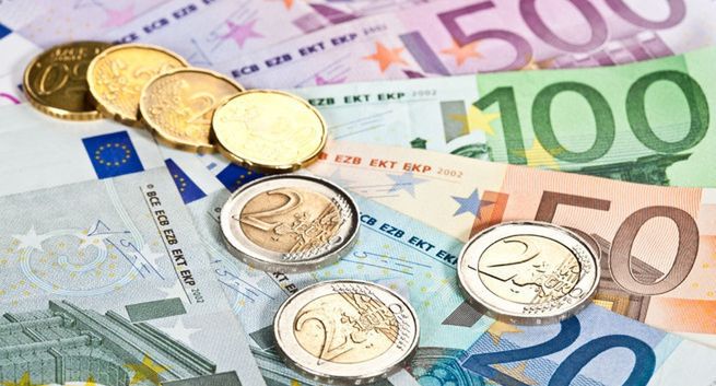 Przemysł w strefie euro w świetnej kondycji, w Polsce – w dobrej