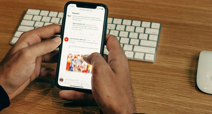 Polacy dezinformacji boją się bardziej niż epidemii. "Zagrożenie realne i systemowe"