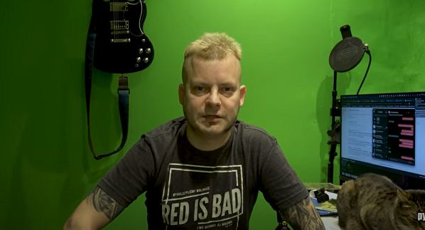 Mikołaj "Jaok" Janusz z Pyta.pl znika z YouTube z powodu blokowania treści. Szuka nowego miejsca do publikacji wideo