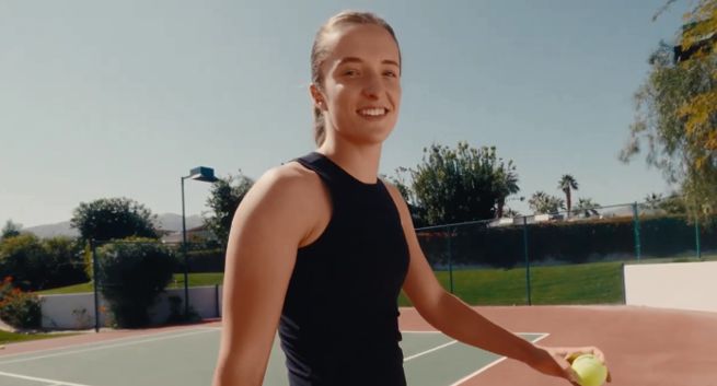 Iga Świątek zmienia producenta strojów. Współpraca ze szwajcarską marką związaną z Federerem