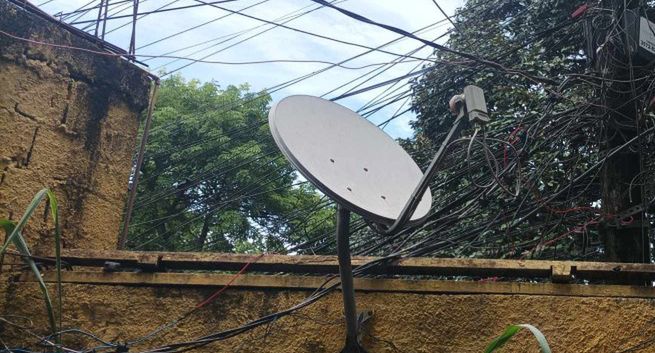 Jedna z najbardziej znanych platform satelitarnych podwoiła straty