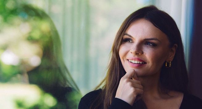 Psycholożka o serialu „Reniferek”: Jak mamy w serialu bohaterkę plus size, to jest obiektem żartów albo budzi postrach