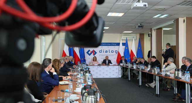 Zespół szykujący zmiany w prawie autorskim milczy