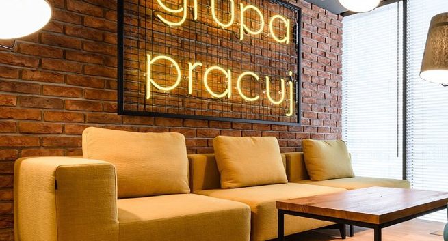 Grupie Pracuj wojna niestraszna. Dalej inwestuje na Ukrainie