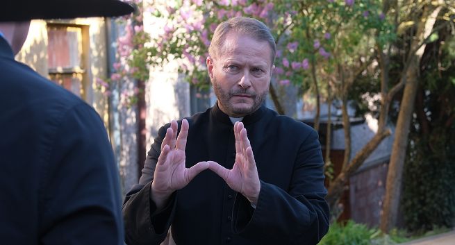 „Ojciec Mateusz” dalej hitem TVP. Najnowsze odcinki śledzi 1,65 mln widzów