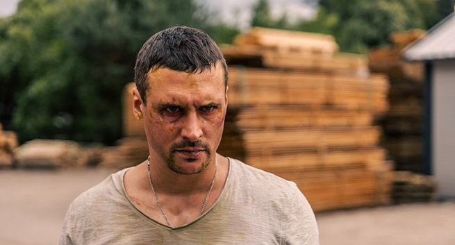 Twórca „Furiozy” znowu to zrobił. Recenzja serialu „Prosta sprawa” Canal+