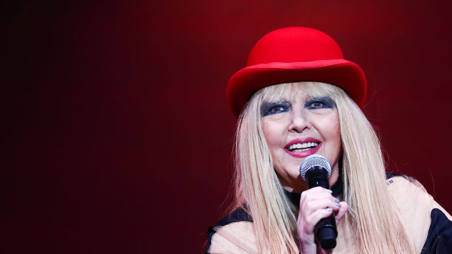 Piosenki, pieśni, przyśpiewki o sporcie - uzupełnij brakujące słowo!