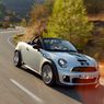 Mini Roadster oficjalnie przedstawiony światu