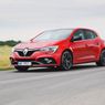 Renault Megane R.S. z pakietem Cup: tak należy dziś robić hot hatcha