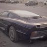 Jaguar XJ220 - brudas z Kataru