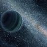 Ponad 10 tys. na każdą gwiazdę - tyle samotnych planet może krążyć w naszej galaktyce