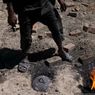 Jak robią cegły w Afganistanie? Tradycyjna manufaktura w pobliżu Bagram