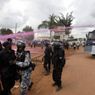 Uganda pokazuje, jak właściwie radzić sobie z tłumem