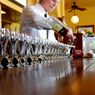 Dzieci, nie próbujcie tego w domu – kieliszek dla twardych imprezowiczów