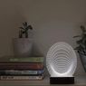 Pretty Smart Lamp: lampa dla niewolników powiadomień. Nawet ona każe sprawdzić Facebooka!