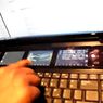 Laptop z małymi OLED-ami