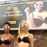 Piersi w 3D - pierwszy billboard 3D