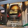 Porsche Panamera wciągnięte na 94 piętro!