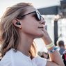 Pilot: elektroniczny tłumacz ukryty w zestawie słuchawkowym