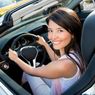 Drive - bezpieczna jazda! Trzymaj ręce na kierownicy i steruj smartfonem