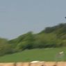 Ubrany w wingsuit Gary Connery wylądował bez spadochronu!