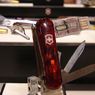 Scyzoryk z 32GB pamięci i Bluetooth od Victorinox