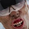 Microsoft HoloLens jak żywy trup. Czego nie przewidział Microsoft?