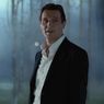 Liam Neeson w wyemitowanej podczas finału Super Bowl 2016 reklamie LG OLED SIGNATURE TV